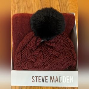 Steve Madden Hat and Scarf Set